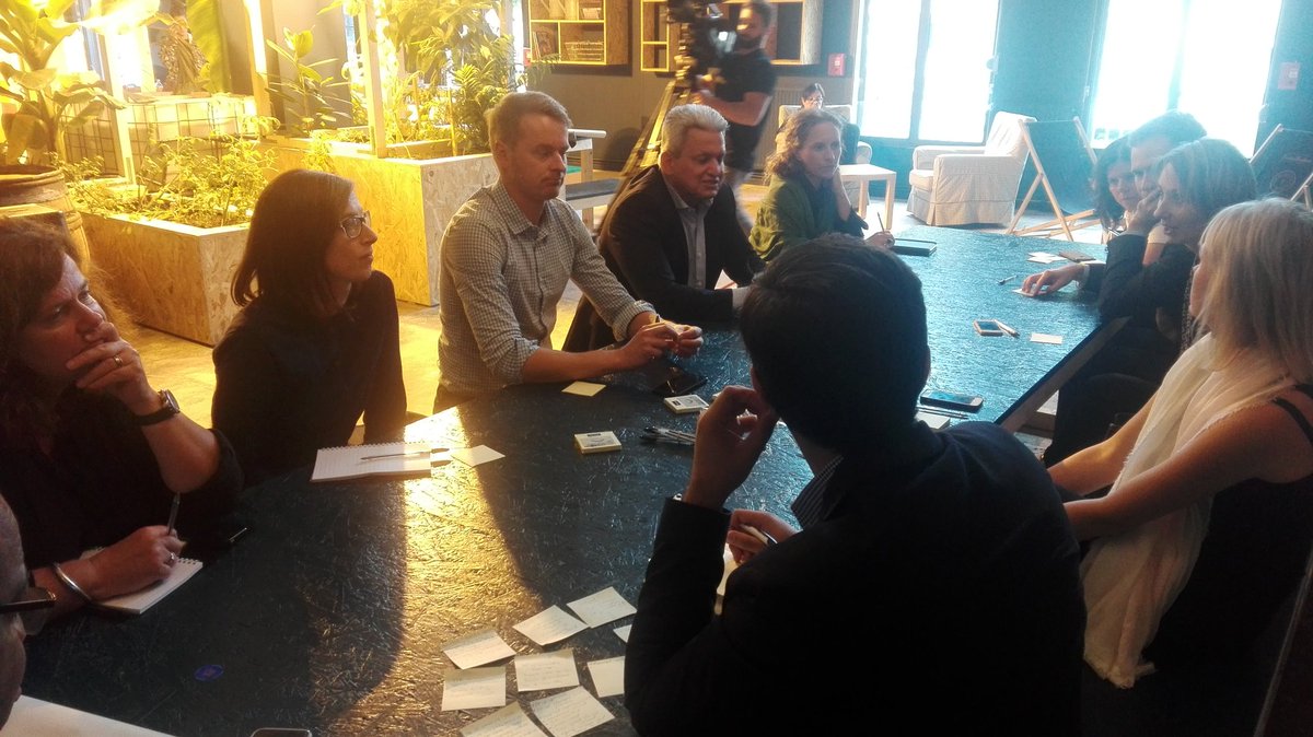 SPEEDUPproject's tweet image. Afternoon workshop session is on!! : two separate tables focusing on performance management. #SPEEDUP 4th interregional training workshop