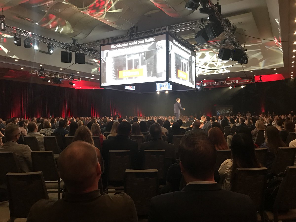 Kicking off the <a href="/trendhunter/">Trend Hunter</a> #FutureFestival with the ‘intellectual can of Red Bull’ <a href="/jeremygutsche/">Jeremy Gutsche</a> #Excited