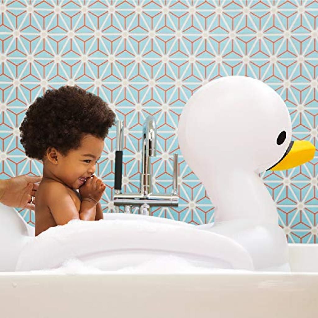 lunchville's tweet photo. Bath time helps you bond with your little one. Shouldn’t it start with the best bath tub? https://t.co/L0y2pRMrjO https://t.co/Dx7Gac8nFM