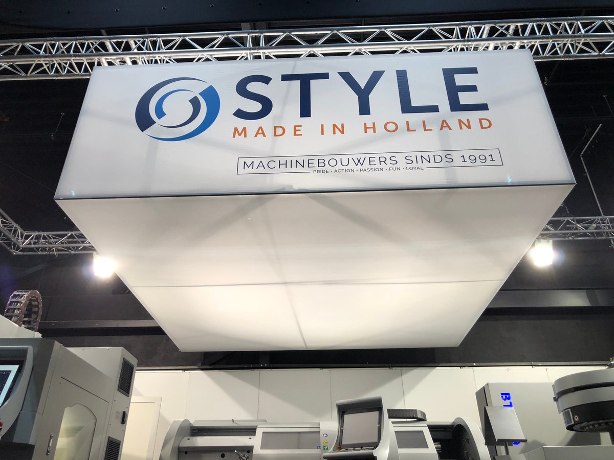 STYLECNCMachine's tweet photo. Bezoek ons vandaag, morgen of donderdag van 13:00 uur tot 21:00 uur op de #TIV in #Hardenberg. Drie dagen vol met live #demonstraties op onze MC bewerkingscentrum, BT1500 freesbank en onze 510 draaibank. Ervaar zelf onze unieke #STYLE #besturing. Zien we jullie straks? https://t.co/pHycyw5b2e