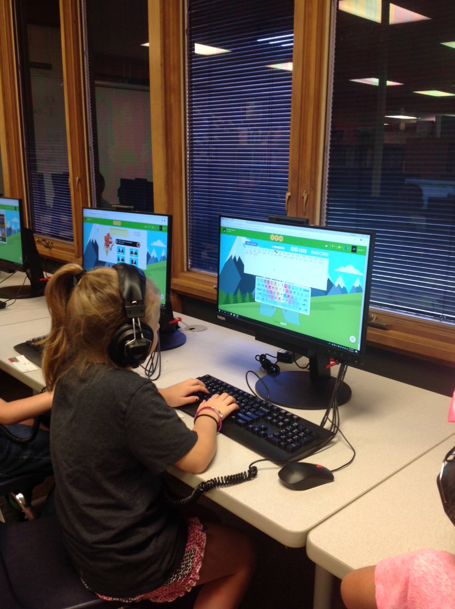 KrystalSpilger's tweet photo. Typing Agent encourages students to type correctly. @NewellGI #begrand #WeAreGIPS  #KnightsofNewell https://t.co/FG4tsuS6rQ