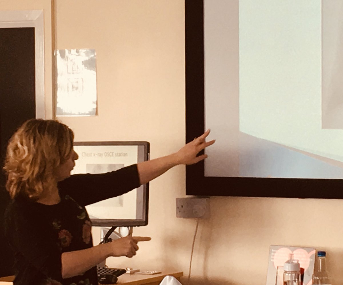 WUNursing's tweet image. Yo Evans sharing her wealth of knowledge #LearningResource #SimulationShowcaseWGU @ChrisEJones84 @gillyscott3 @GlyndwrUni #LimbsandThings