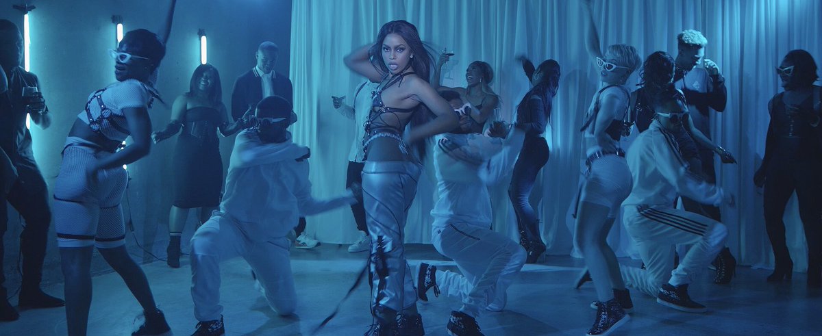 bahjarodriguez's tweet photo. #MyLifeVideo out now! what’s your favorite look? https://t.co/zw3xtHXMh7