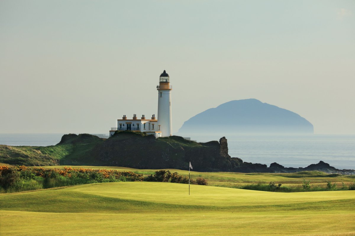 Follow @IMGgcs &amp; <a href="/TrumpTurnberry/">Trump Turnberry</a> and Retweet for a chance to win a 4-ball on The King Robert the Bruce course ⛳️

Winner announced on Thursday 27th September!
#IMGPrestige #IMGgcs #TasteTurnberry
