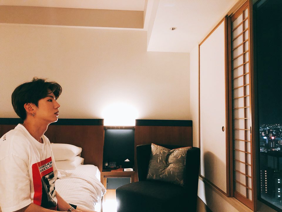 MonstaXEurope's tweet photo. TRANS | Twitter | 18.09.18

"Sweet #holiday with #MONSTAX season 7 ❤
📷 #MonstaXvision #JOOHEON 📸
#RestAreaGround
#ManWhoLovesBeds_MyNameIs_LeeMinhyuk
#MrYoo_WillBe_ACaringFather_InTheFuture
#Sensitivity
#MONSTA_X #주헌
#MX_HOLIDAY7 #MX홀리데이7"

#몬스타엑스
@OfficialMonstaX https://t.co/FAPrt4fE5M