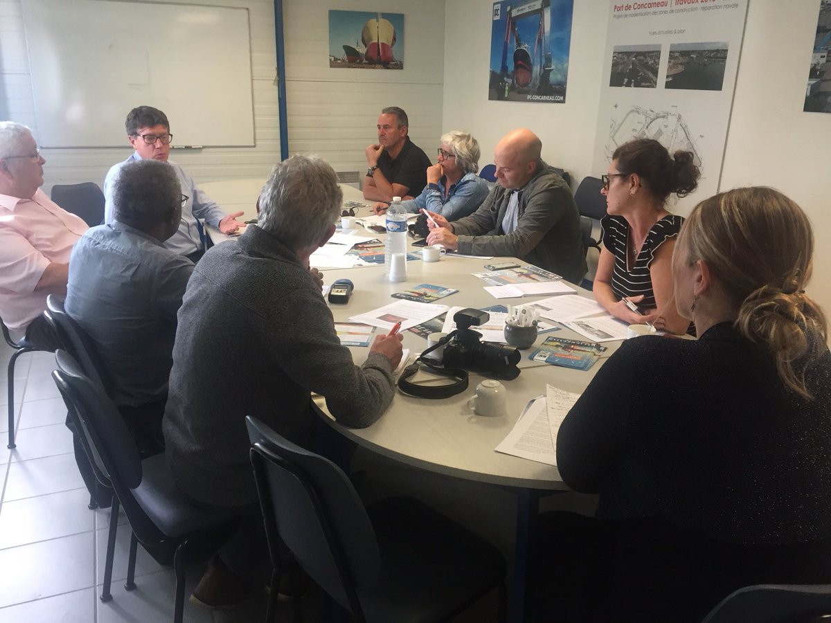 IPC_Concarneau's tweet photo. Point presse ce jour à j-3 de l’événement anniversaire #25ansIPC retour sur 25 ans de passions navales et de mobilisation des entreprises et sur de nouveaux projets et défis à relever @PascalPiriou @OuestFrance @_lemarin @LeTelegramme @RadioHarmonieCornouaille https://t.co/YUfhGKJfdI