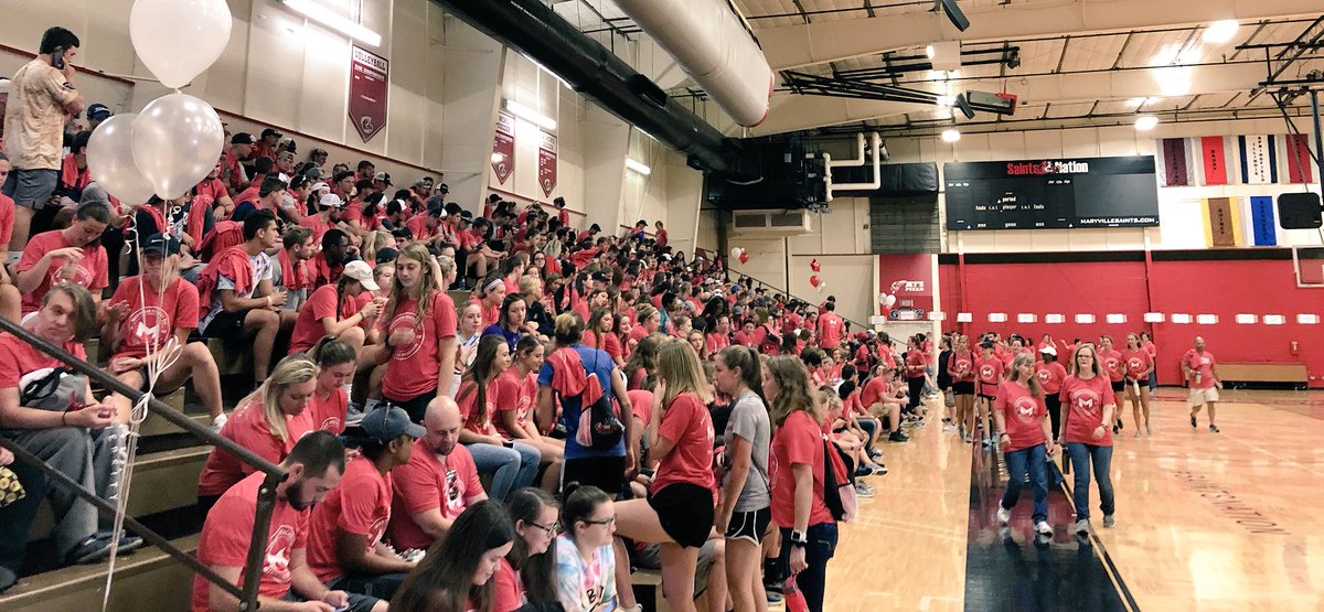 MaryvilleSpirit's tweet photo. Itβs @MaryvilleU Reaches Out (MRO) today a day of service by our students, faculty & staff to the STL greater community! #MRO2018 πΎβ€οΈ https://t.co/mSSiVmJQ4q