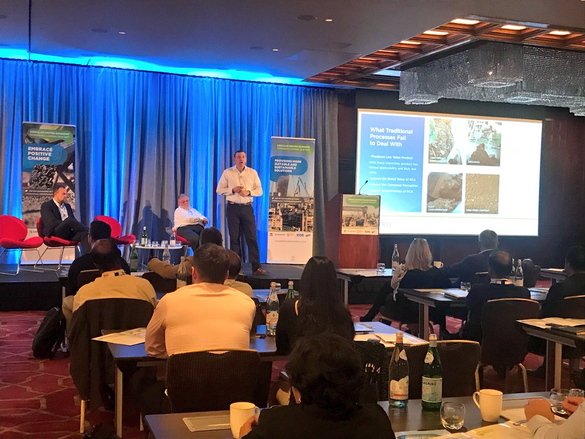 cdegroup's tweet photo. Our Reco sector expert @eunankelly outlining the process that enables organisations to realise the value of C&amp;D waste through advanced recycling solutions. 

#circulareconomy #CDWSymposium2018 https://t.co/Nvpb5ExQm5