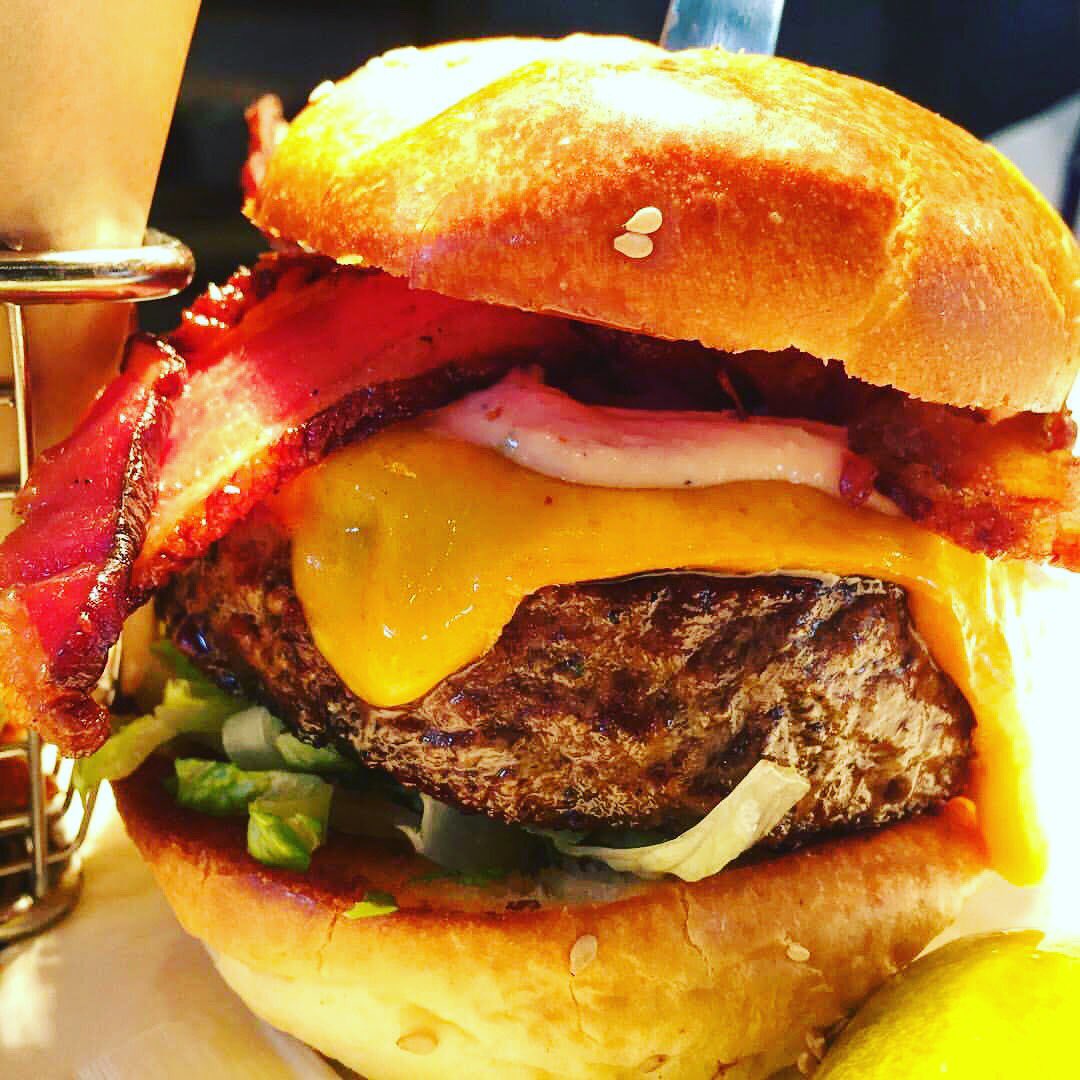 “It’s #Nationalcheeseburgerday” said the calendar to your face. 

#comegetaburger #takeapiceatingit #tagus