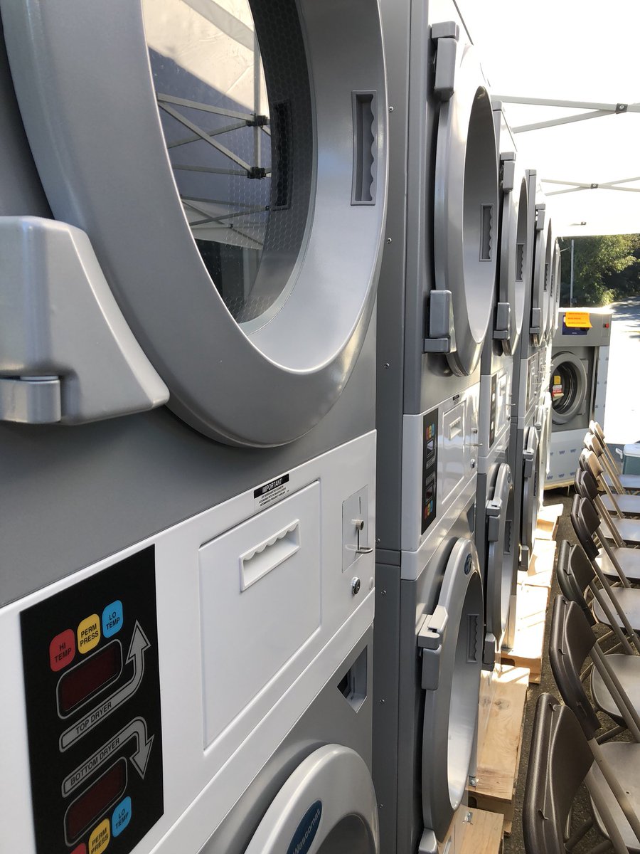 First show in our new location! @LaundryluxNY