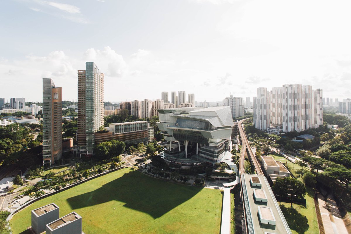 💡Pour une ville (s)low tech reproduisant les mécanismes naturels, plus efficaces et résilients ? cc <a href="/Bouygues_C/">Bouygues Construction</a> v/<a href="/revue_urbanites/">Urbanités</a> #GreenCity #TiersLieux ▶️ loom.ly/iFBnCTk