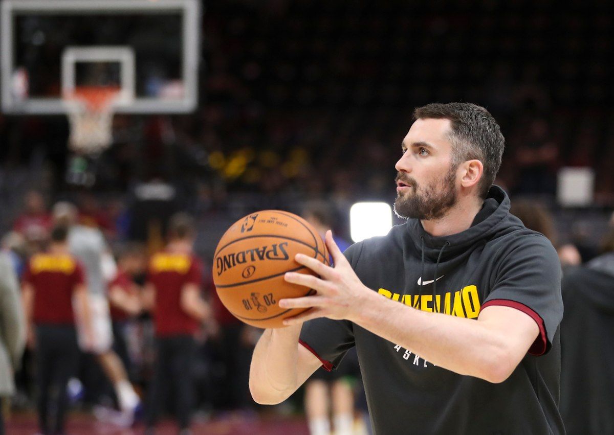 cleveland19news's tweet photo. Kevin Love launches new initiative focusing on mental health https://t.co/JDyWJeAGjl https://t.co/3e6xxHTQot