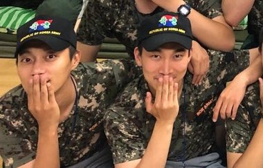 Day 028/593D-5650918182309I think this is Eunkwang's way of telling us that he's doing well in the military, so should we in our daily life. We miss you so much! Hwaiting Silverlight!