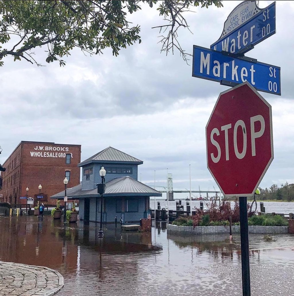 An update on Hurricane Florence from Makeup for Your Day blog.makeupforyourday.com/2018/09/18/an-…