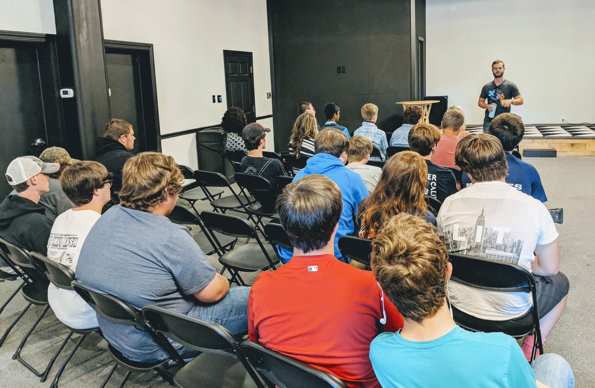 DevCatalyst_CO's tweet image. Gibson Co. HS &amp;amp; South Gibson HS coding students visiting @attheCO today. Competing for a spot on our Dev Catalyst San Francisco Tech Tour. ✈️ 💻 #DevCatalyst