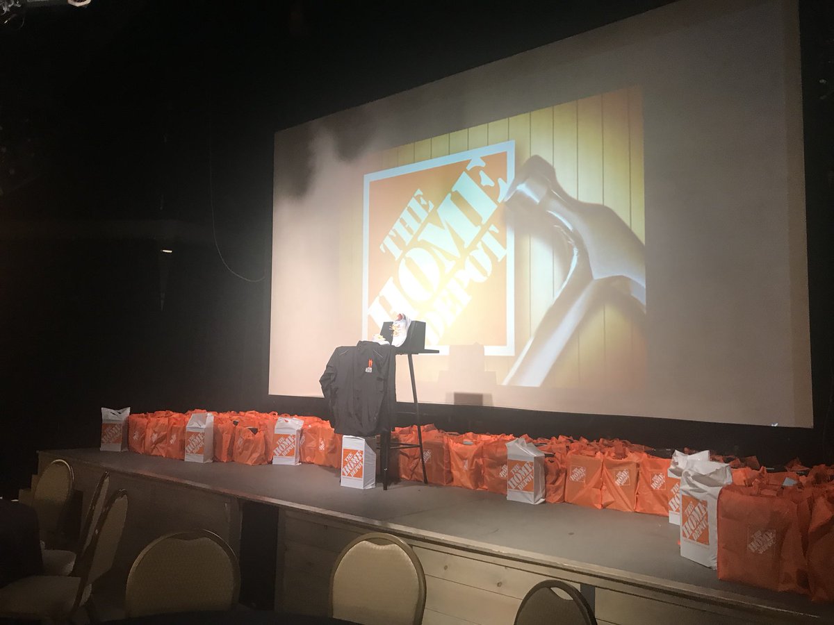 Megan Torres (@megantorresd104) on Twitter photo Kicking off our 3 year OSHA free celebration with the amazingly safe #D305 MET associates and leaders 💪🏻 <a href="/McCarthyD177/">Mike McCarthy</a> Kicking off our 3 year OSHA free celebration with the amazingly safe #D305 MET associates and leaders 💪🏻 <a href="/McCarthyD177/">Mike McCarthy</a>
