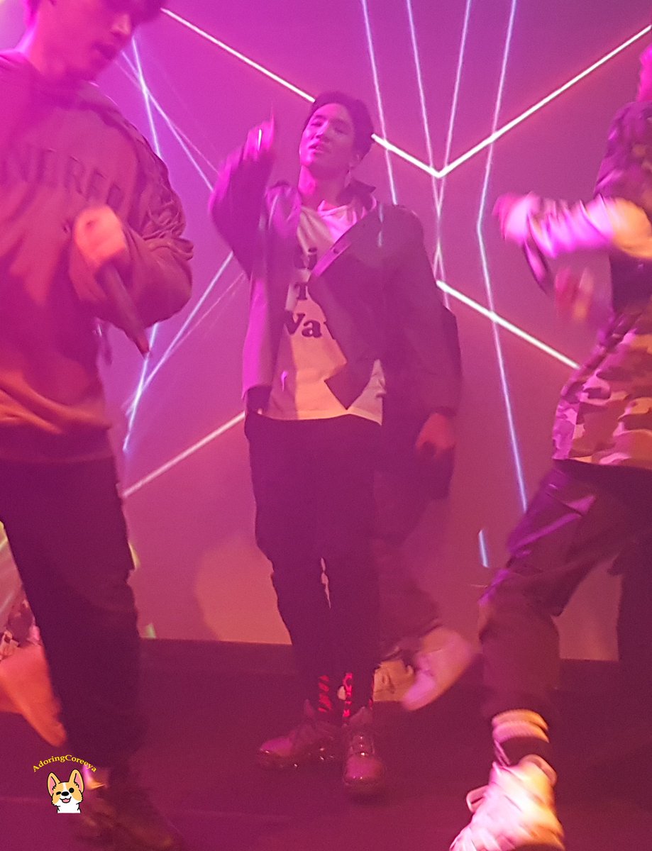 adoring_corbyn's tweet photo. [August 7th 2018, Paris]

@24K_coreeya 🌌

Please don't repost without credit or  crop logo 👌🏻

#투포케이 #코리 #Cory #24KCory #24KinEurope #AdoringCoreeya https://t.co/vPkF5zwOiY