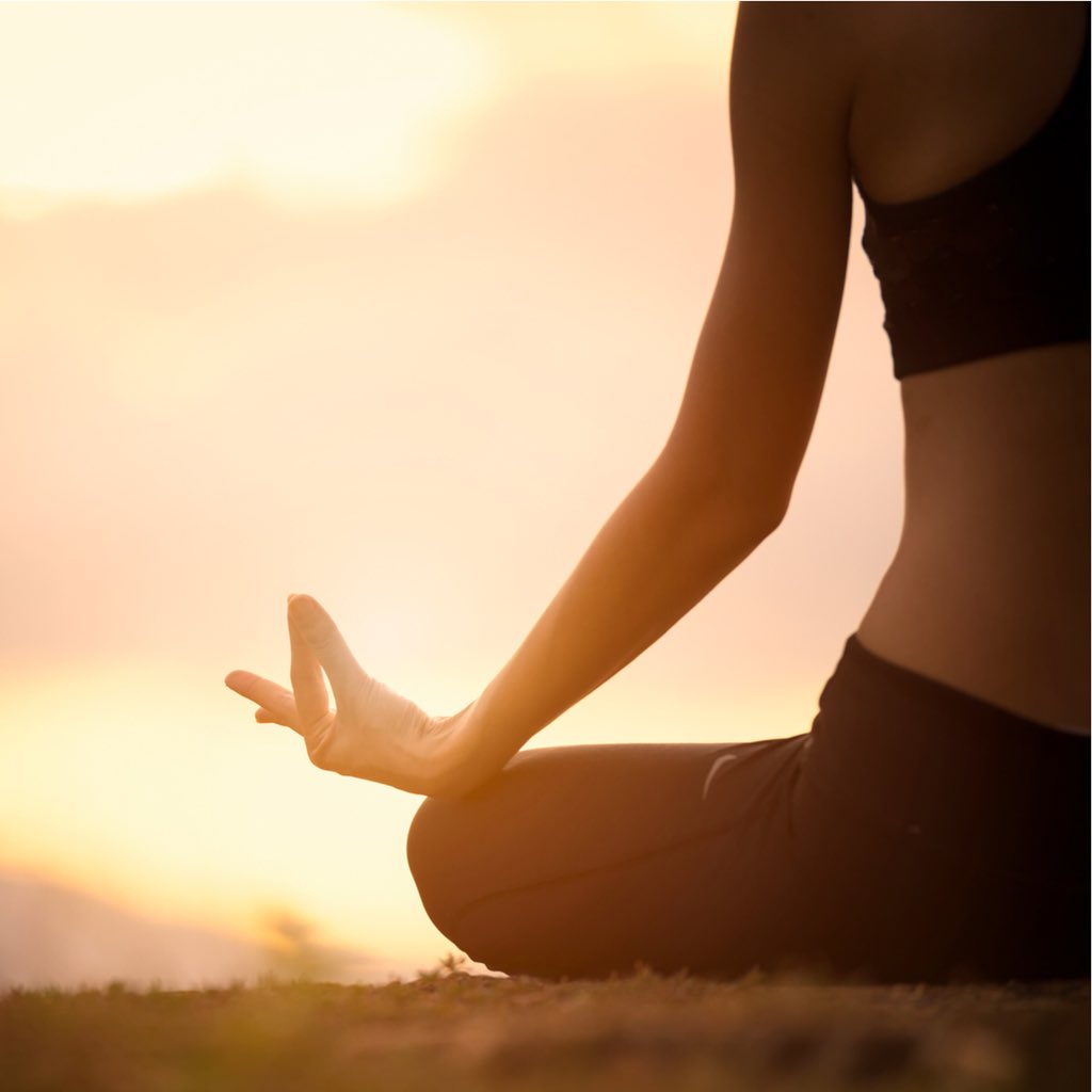 Güne iyi hissederek başlamak için 20 dakika meditasyon yap ve o gün varlığı için şükrettiğin 3 şeyi kendine tekrarla. #SandaMindful