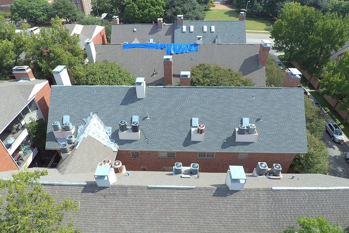 JorgeMultifam's tweet image. Plan the work, work the plan. That&apos;s what we do best! We&apos;ll come up with a strategy that works best to ensure our award-winning service and customer satisfaction. ** (972) 556-8949 ** bit.ly/2zaxkiJ #DFW#DFWRoofers #WhosYourRoofer #DFWContractor