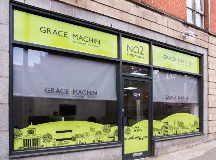 gracemachin's tweet photo. We r now ‘visible’ to all when travelling into #Nottingham City Centre. Home is very much within the Lace Market Creative Quarter @CQNottm but from the @Makermet graphics our work is across the #eastmids #notts #lincs #leices #rutland https://t.co/2wLQraF1BA