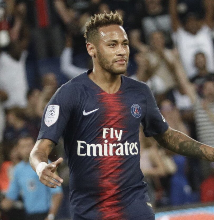 RT for Salah🇪🇬
LIKE for Neymar🇧🇷

#LIVPSG