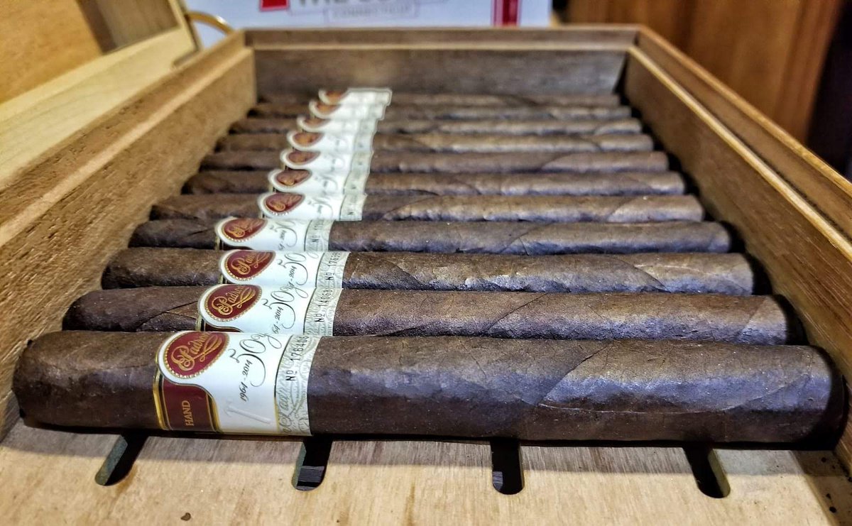 New* At #LaCasaVegas
Gabriellal Versace Every Tuesday at 9pm 
.
.
.
#tivolivillage #cigarobsession  #vegasdeal #cigarlife #cigarlifestyle #offthestrip #cigarking #cigarstagram #dtsummerlin #cigarsmoker #lasvegasnv #vegascommunity  #howtotivoli #cigarlounge #lasvegaslocals