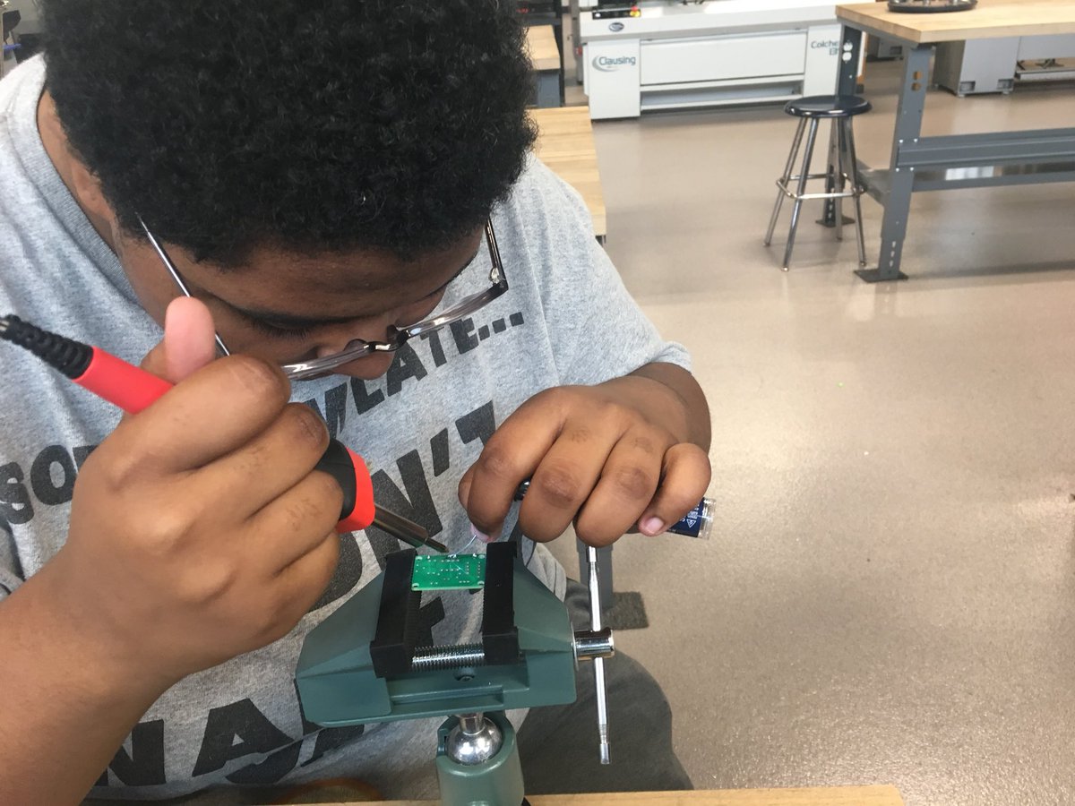 Lindsay (@l_longstreth) on Twitter photo SeaPerch Club is back at it! Soldering practice so that we are ready for controller assembly. We are still taking new members if you want to join! Tuesday’s @ 2:30 Room 082 #LeydenSeaPerchClub #STEAM #UnderwaterRobots SeaPerch Club is back at it! Soldering practice so that we are ready for controller assembly. We are still taking new members if you want to join! Tuesday’s @ 2:30 Room 082 #LeydenSeaPerchClub #STEAM #UnderwaterRobots