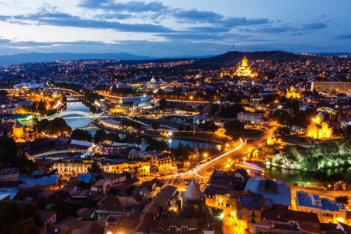 центр грузии. тбилиси центр города. грузия город тбилиси. грузия город тбилиси. центр грузии.