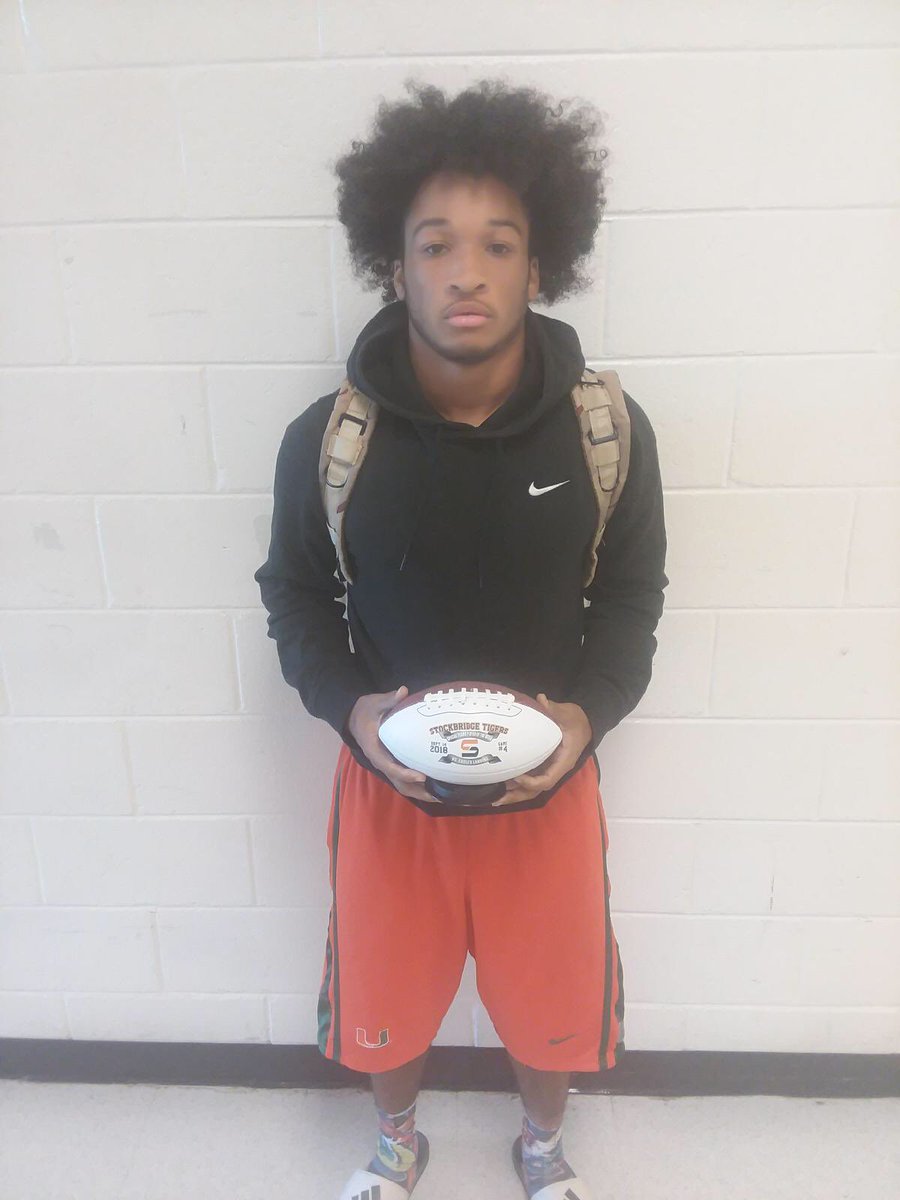 StockbridgeFoo2's tweet photo. Player of the week vs Eagle Landing- Offense- Keith Dennard, Defense- Brice Bass, -Special Teams- Clayton Wilson, Scout Team- Noah Kelly 28-13 Win https://t.co/E6c1hrH8KD