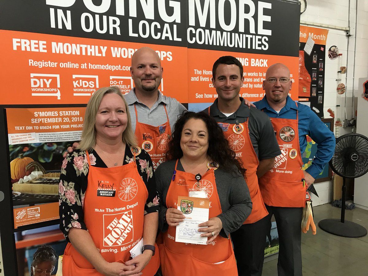 4926 D31 DS April getting another notch in her belt for driving online VOC and overall standards at her desk!!  @KevinMasseyTHD