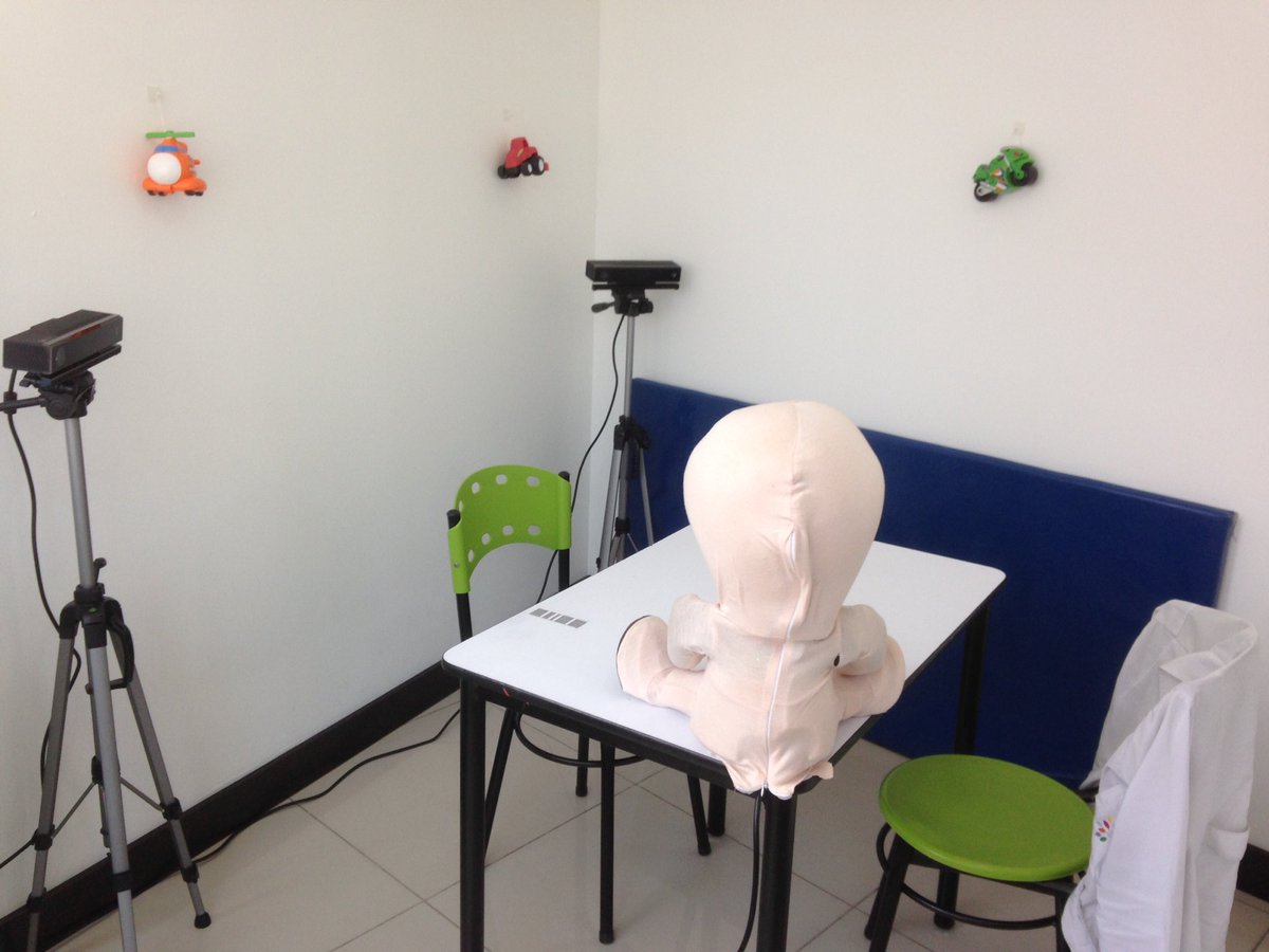 aaramirezdu's tweet photo. CRI protocol with ASD Children and #opsoro platform. Interesting results!! #CRI #socialrobotics https://t.co/ky7NLoOlTI