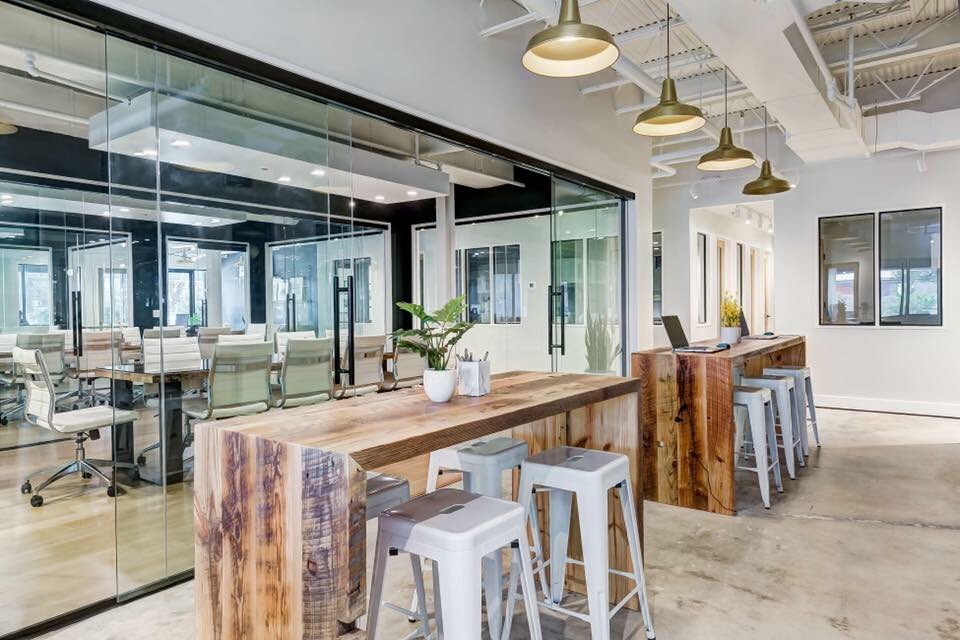 TheOliverGroup_'s tweet photo. Our new Cummings &amp; Co. office is pretty sweet! Stop by to check it out and say hi! 108 W. Timonium Rd., Timonium. #marylandrealtor #timonium #baltimore #maryland #teamblueandgold #cummingsrealtors https://t.co/9S936V2CHi