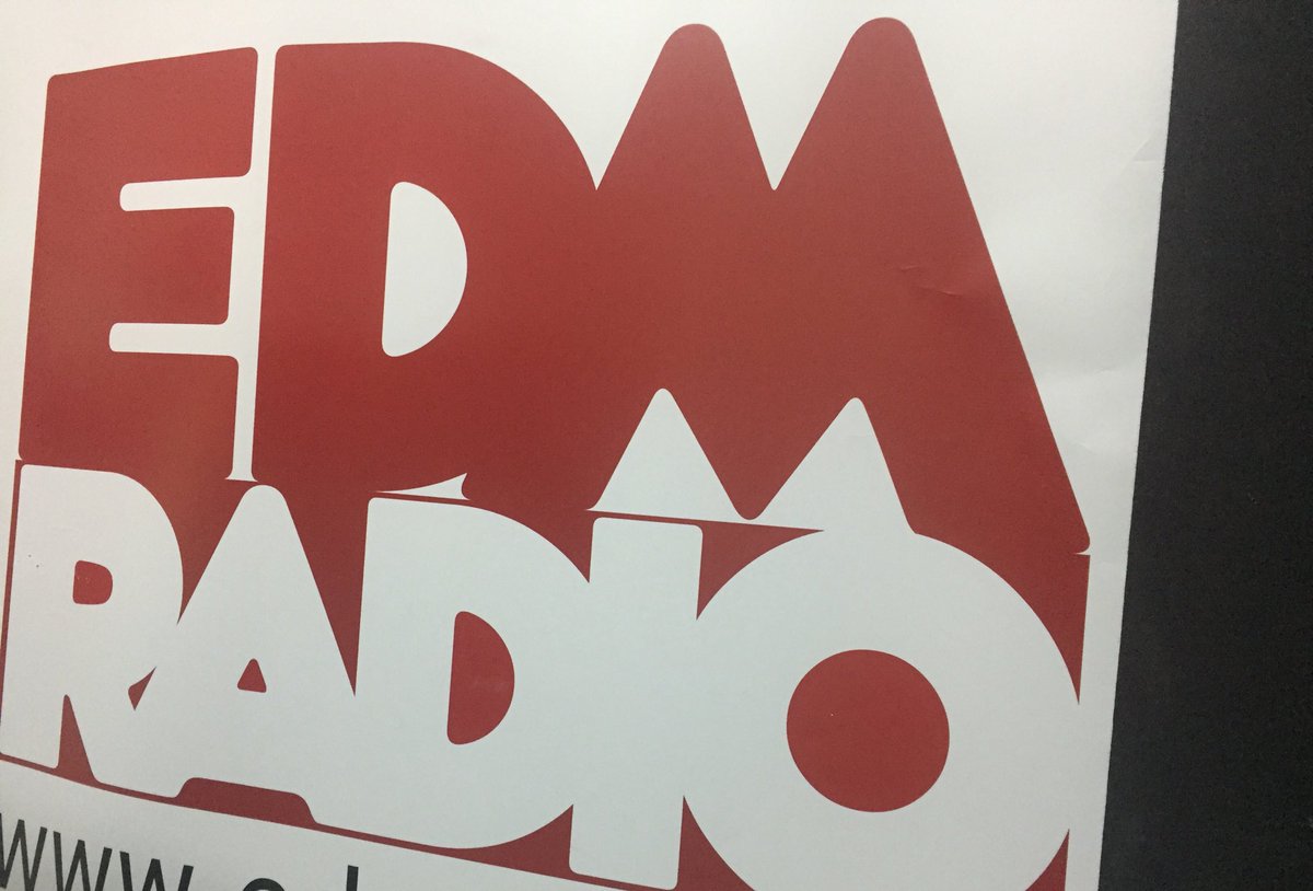 Ponemos punto y final al segundo programa de la semana de @JustoATiempo_Of en <a href="/EDMRadioOficial/">EDM Radio ®</a>. Volvemos mañana a las 17:00h con más contenido! No faltéis!