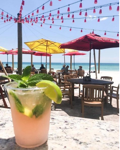VisitBradenton's tweet photo. A1: Nothing says “Florida” like fresh off the dock seafood, which tastes even better when enjoyed with your toes in the sand and a drink in your hand! #FLTravelChat https://t.co/osisejuWpH