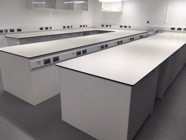 DevonContractor's tweet photo. Officially on site at @PlymouthMarine a year! DC feel privileged to be part of this major refurb that’s progressing well. Mechanical &amp; Electrical works, new partitions works underway &amp; 3rd floor forming into new larger lab &amp; state-of-the-art conferencing with new conference room. https://t.co/qpiYPptNjd