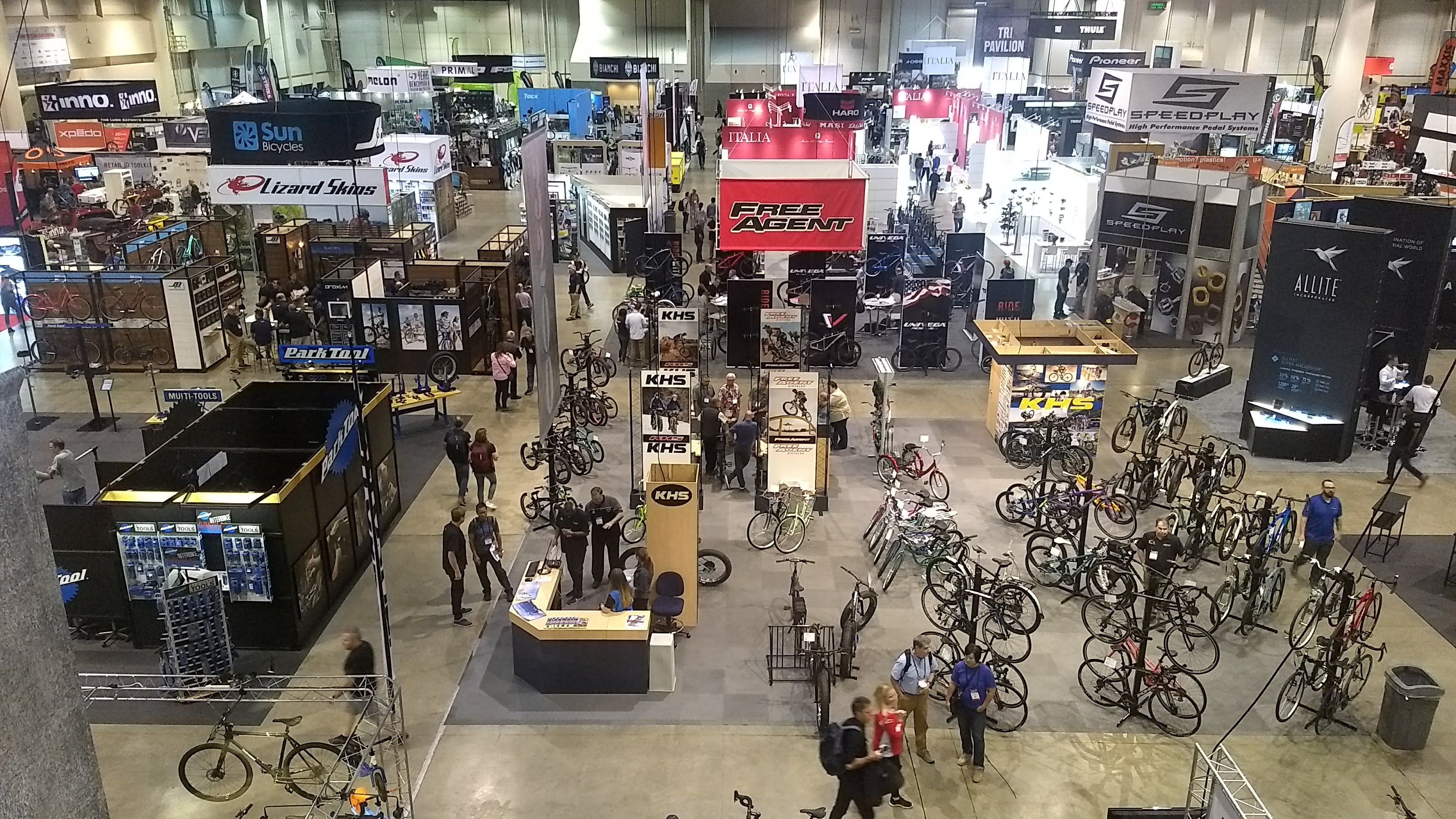 Bikeroar On Twitter Were At The Interbike Show 🚲 What Do You Want