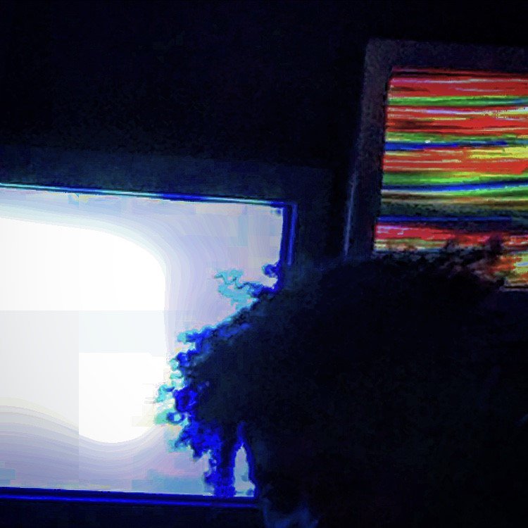 WHO_THE_PLUG's tweet photo. @DetroitLines 004 is out now. ‘ASHES ON MY MACBOOK' by @FriedKoolAid (RAPHY) is the only lo-fi release you wanna listen to all 2018 #WTP

https://t.co/hbMqA5G4ex https://t.co/pqj6LoOw1u