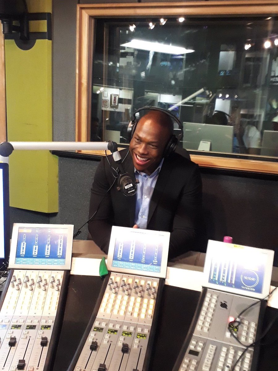 VusiThembekwayo's tweet photo. "If you want funding for an idea you are not an entrepreneur" #DropsMic

Live on @METROFMSA you tuned in? https://t.co/MCIOyciTVE