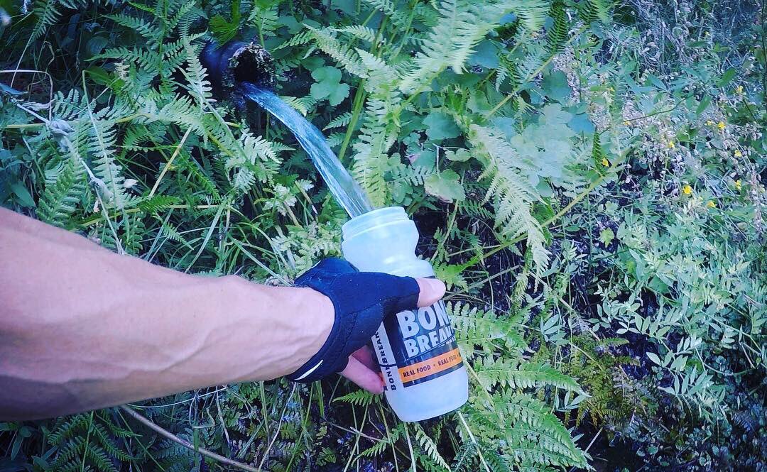 #Triathlete, elite #cyclist, coach &amp; Bonk Breaker aficionado <a href="/theJesseMoore/">Jesse Moore</a> had talked up an epic ride into Tahoe National Forest. Always game for a #RealAdventure, one early am we met up &amp; set off to slay the Uber Monster: bit.ly/2QDRkPf