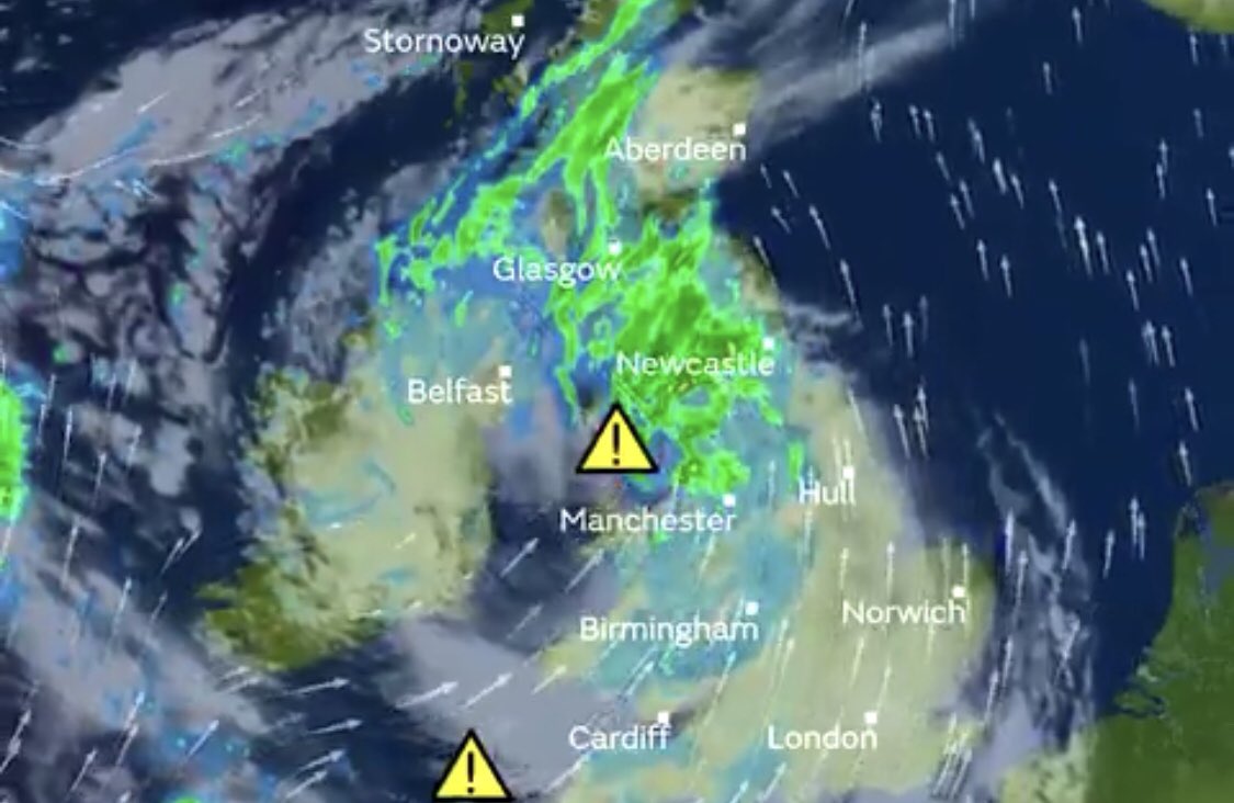 flatroofco's tweet image. Extreme weather conditions to be expected from Tomorrow morning in central Scotland, Flat roofing problems? 
📞 0800 699 0095 
💨 ☔️ #flatroofco #emergencycallout #24hours #flatroofing