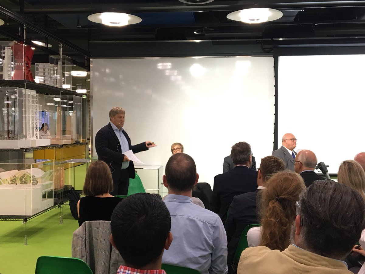 JohnMcelgunn's tweet photo. A very big welcome to the City Architecture Forum @CityArchForum @PGSMurray @Crossrail @futurecityblog @publica_office
Glad to have you at RSHP in the Leadenhall building @CheesegraterLdn with @RSHParchitects and #StephenBarrett https://t.co/9qduIF4XOj