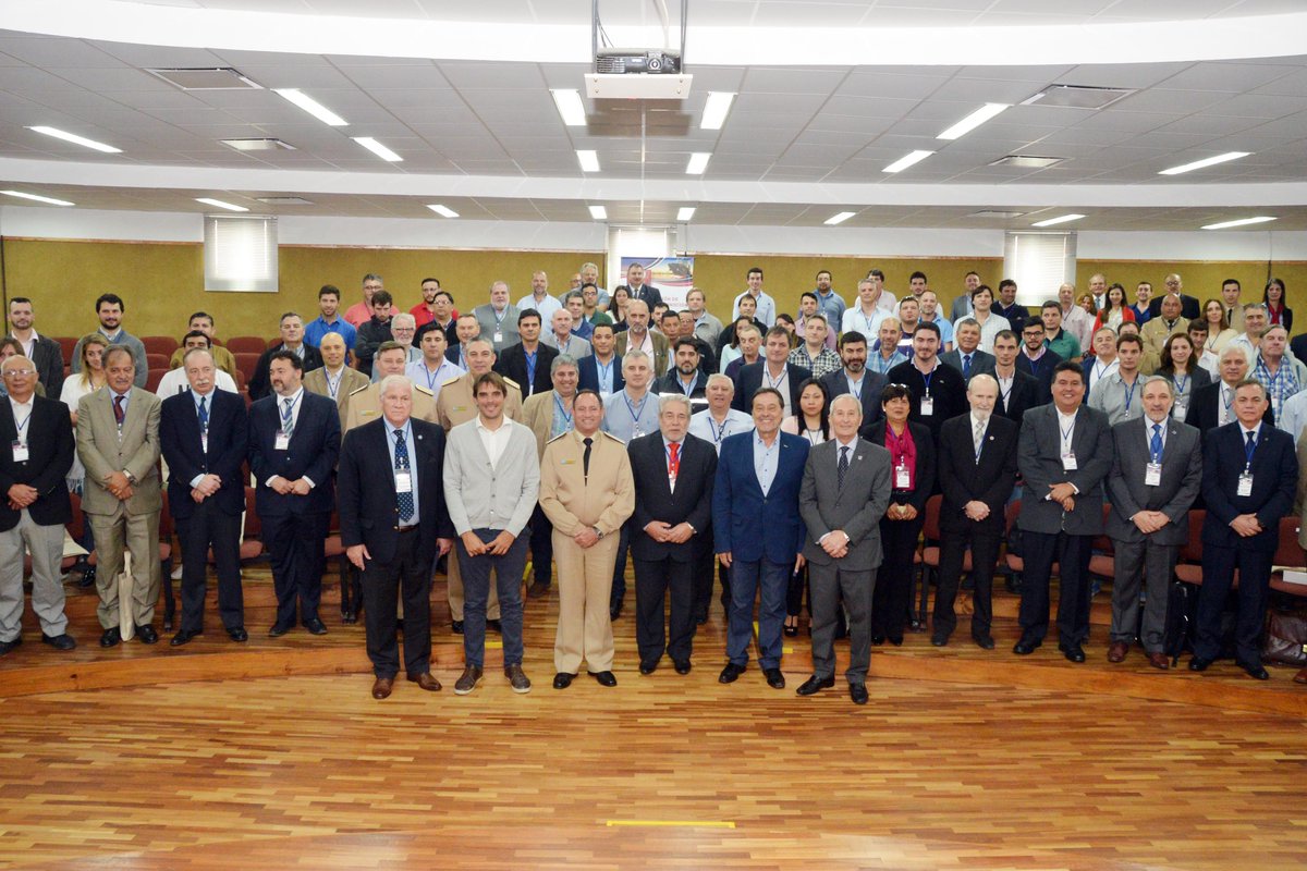 PrefecturaNaval's tweet image. Participamos del V Taller Regional de Actualización para Oficiales de Protección en #SanNicolás #BuenosAires. bit.ly/2OzWn1Z
 #CodigoPBIP #PBIP #ISPScode