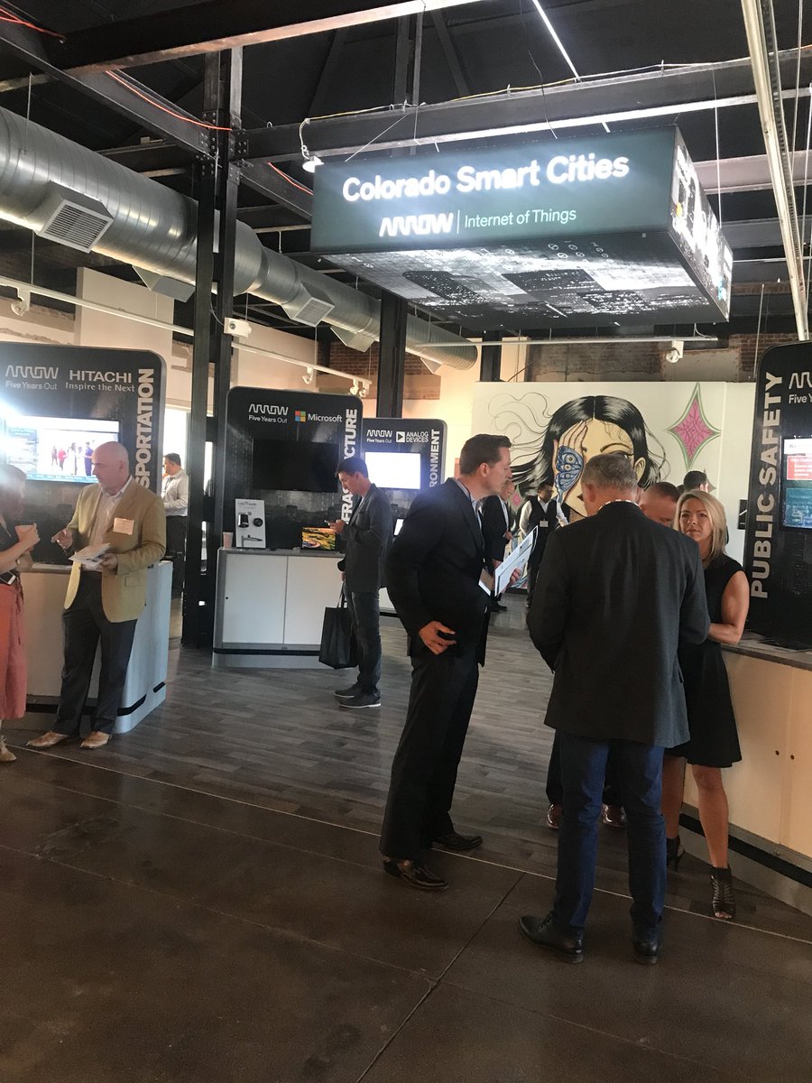 NikSanchez6's tweet photo. The @ArrowECS Teams in action at #COSmartCities Symposium in Denver today. Big announcement around Arrow supported labs today! #IoT #Smart https://t.co/WY5BK69Tn6
