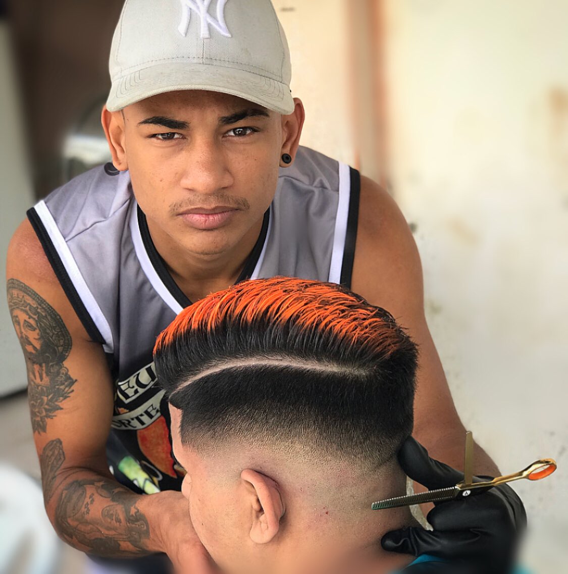 Vascaodocorte's tweet photo. Foco , força e fé🙏🏻💣📏✂️ https://t.co/MDpZG8TCJY