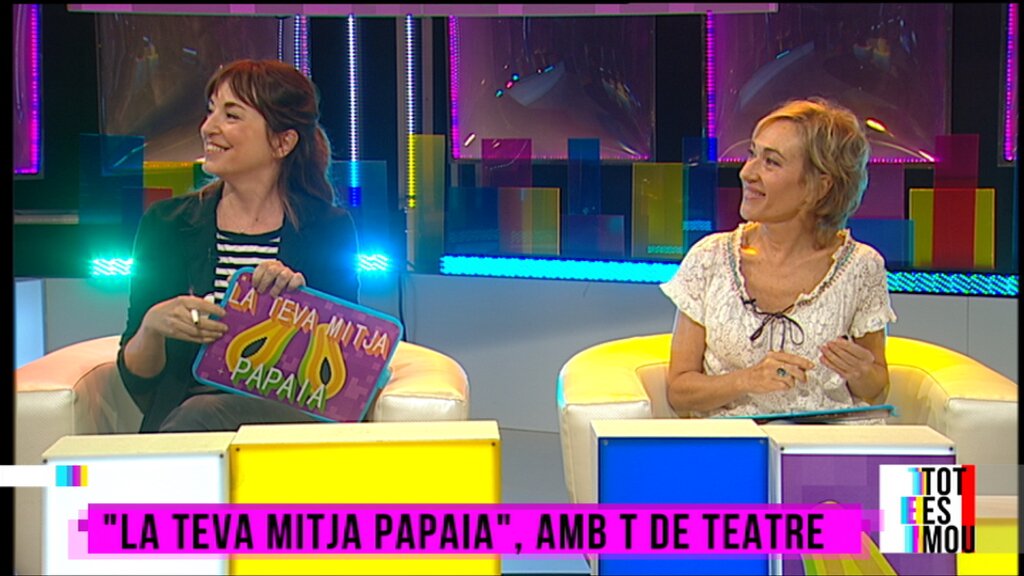 Tot es mou TV3 (@totesmoutv3) on Twitter photo Es coneixen prou bé <a href="/agata_roca/">Àgata Roca</a>
i <a href="/LaplaCarme/">Carme Pla</a> després de 25 anys treballant juntes a <a href="/TdeTeatre/">T de Teatre</a>? Ho hem posat a prova amb "La teva mitja papaia". Vídeo ja a la carta
#TotesMouTV3
📺 <a href="/tv3cat/">TV3 és ara @Som3Cat</a>
▶goo.gl/RvAGZC Es coneixen prou bé <a href="/agata_roca/">Àgata Roca</a>
i <a href="/LaplaCarme/">Carme Pla</a> després de 25 anys treballant juntes a <a href="/TdeTeatre/">T de Teatre</a>? Ho hem posat a prova amb "La teva mitja papaia". Vídeo ja a la carta
#TotesMouTV3
📺 <a href="/tv3cat/">TV3 és ara @Som3Cat</a>
▶goo.gl/RvAGZC