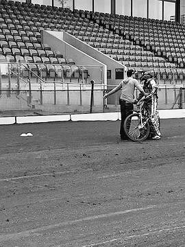 No Limits last camp today at Leicester. Big thanks to all the ppl who supported us this year. Fantastic progress has been made for British Speedway. More to come #2019 @ATPI_Travel_UK @Rentruck @GrantTankers @GordonPairman @iansinderson @Lyonsy65 @SuggsPT @c_nev1