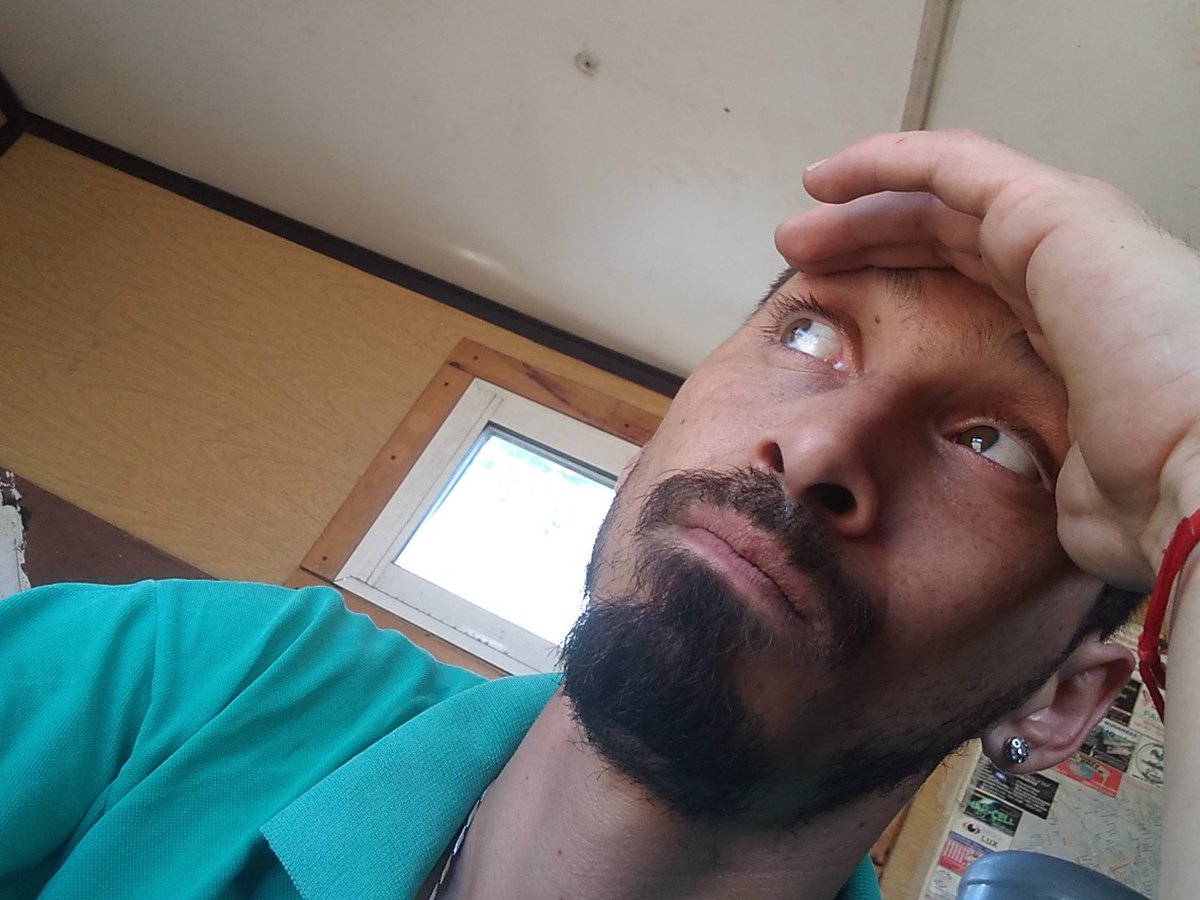Paton2021's tweet photo. Esto ya me seco las bolas y la paciencia..
Cómo que no entiendo nada..
#Springbreack plis.. https://t.co/uo5Upi6tWb