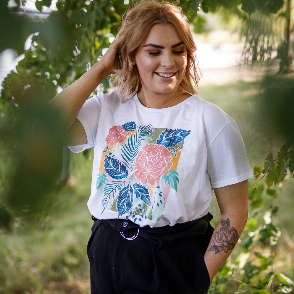 inktale's tweet image. Could matching your t-shirt to your tattoo be a new trend? 🤔
Design by 83 Oranges 🌸 inktale.com/83oranges/fram…