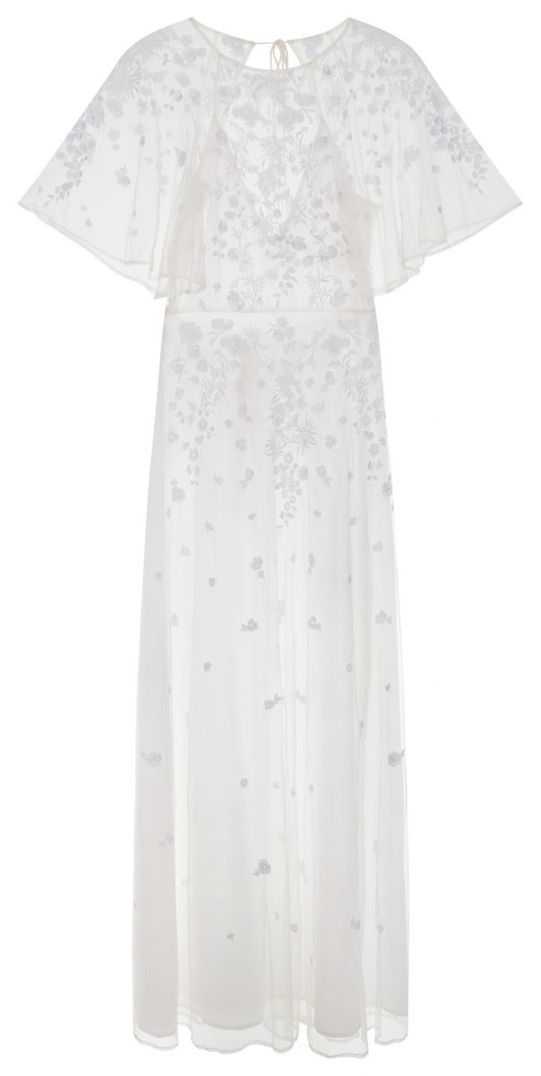 StylistMagazine's tweet photo. Be a bride like no other. Here are 10 alternative wedding outfits for non-traditional brides https://t.co/2VCQvK1XCS https://t.co/Lnv0Sy0GbD