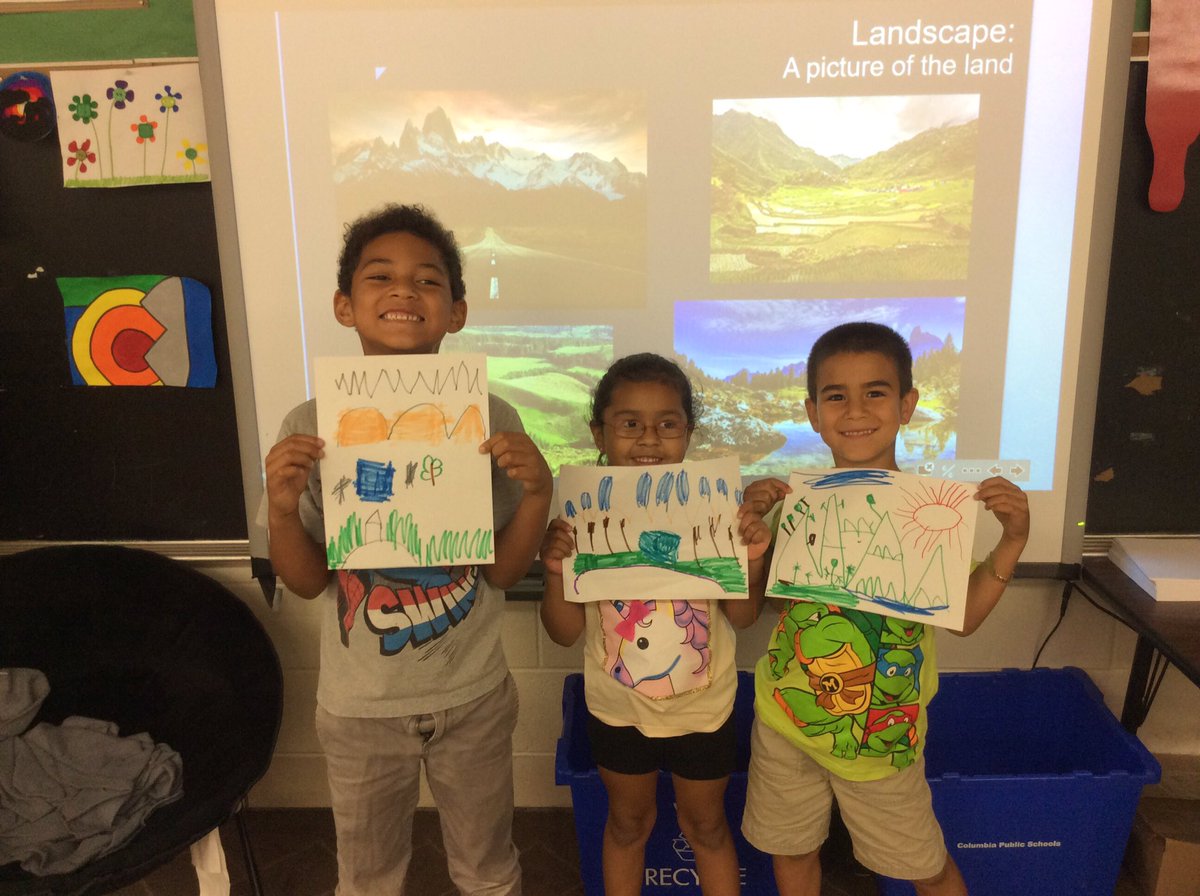thegreenlady4's tweet photo. Learning about landscapes today in kindergarten! Too cute @MrsSouthwood  #WeBelieveinBRE https://t.co/CNrGtt2hNd